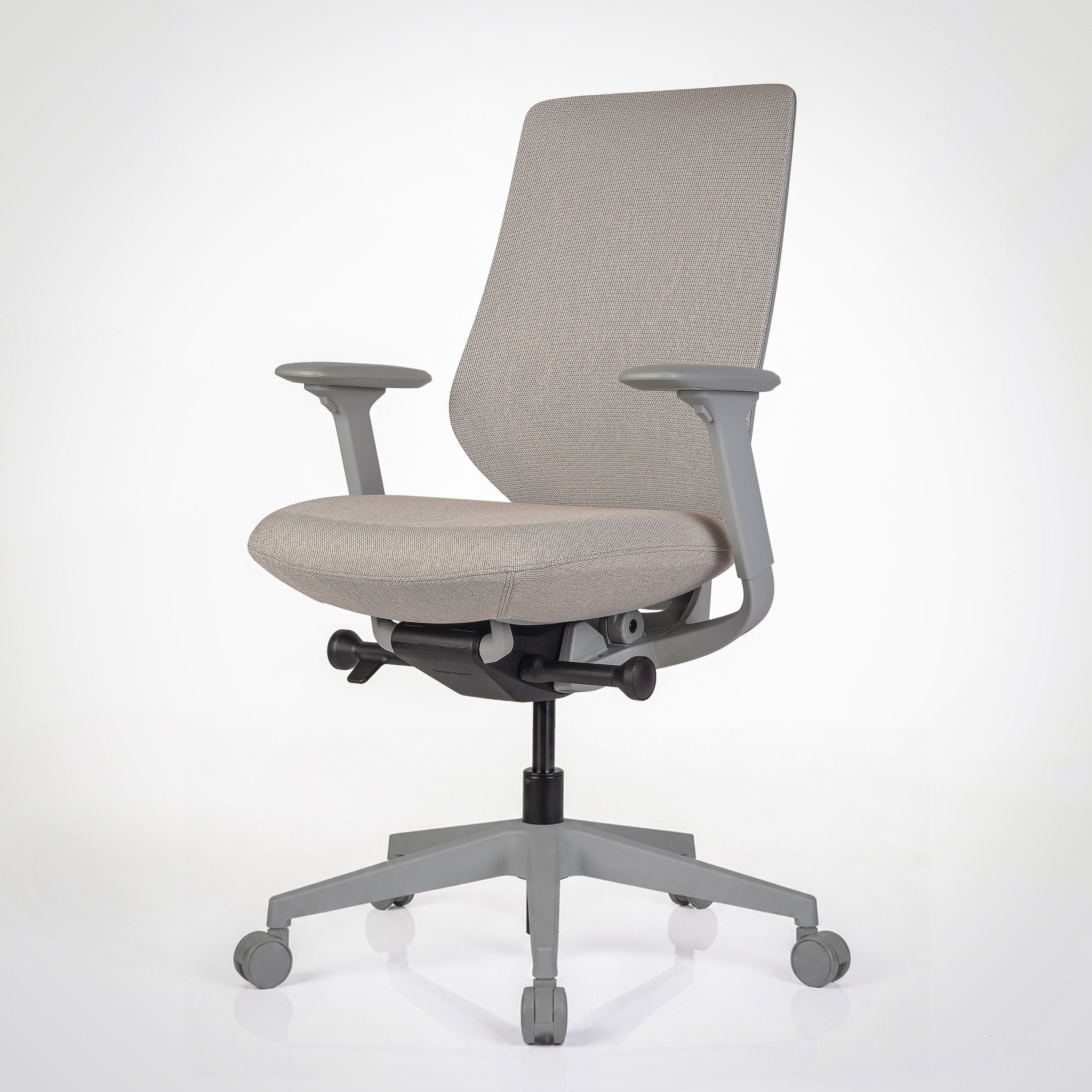 Model 15 Ergonomic Office Chair | Tan