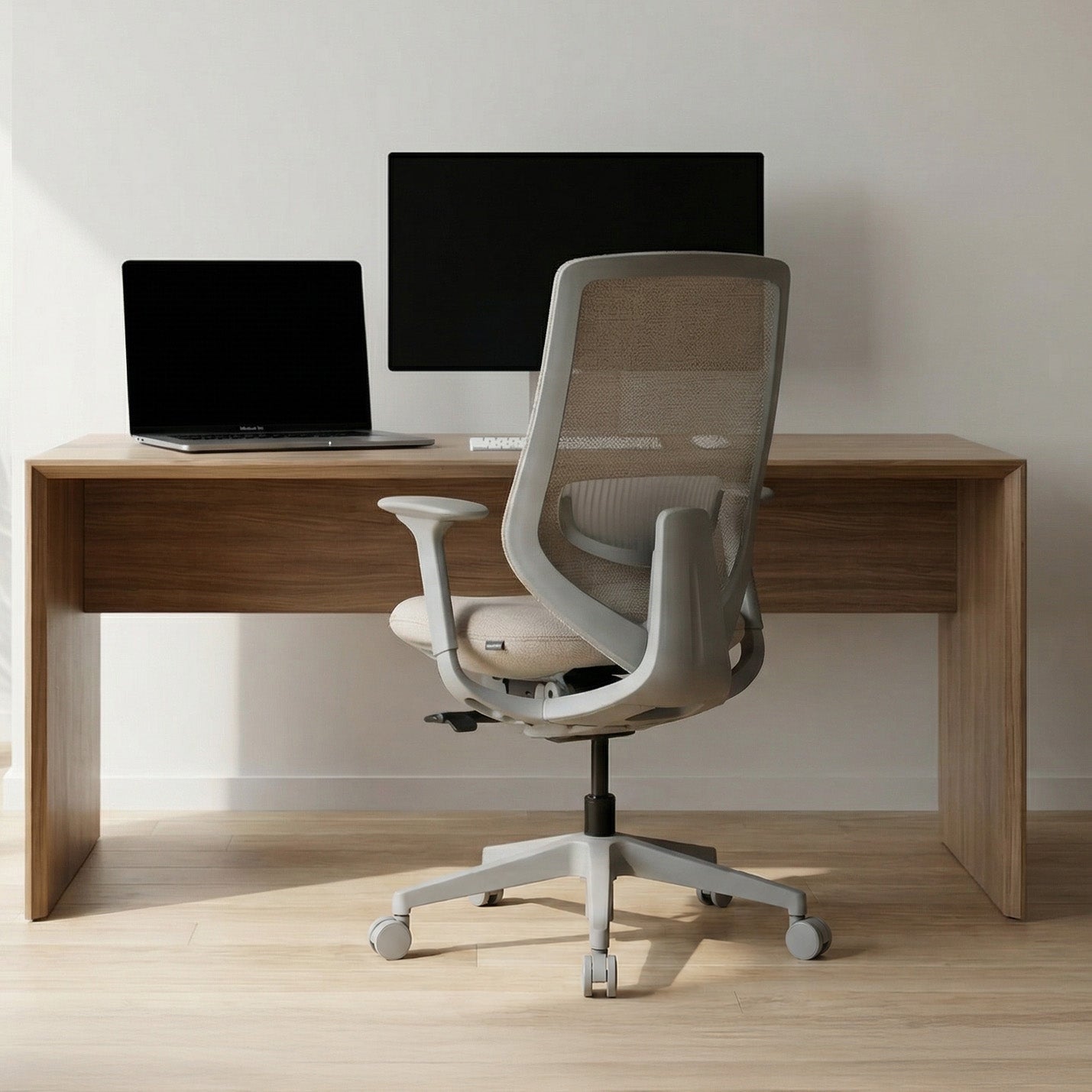 Model 15 Ergonomic Office Chair | Tan