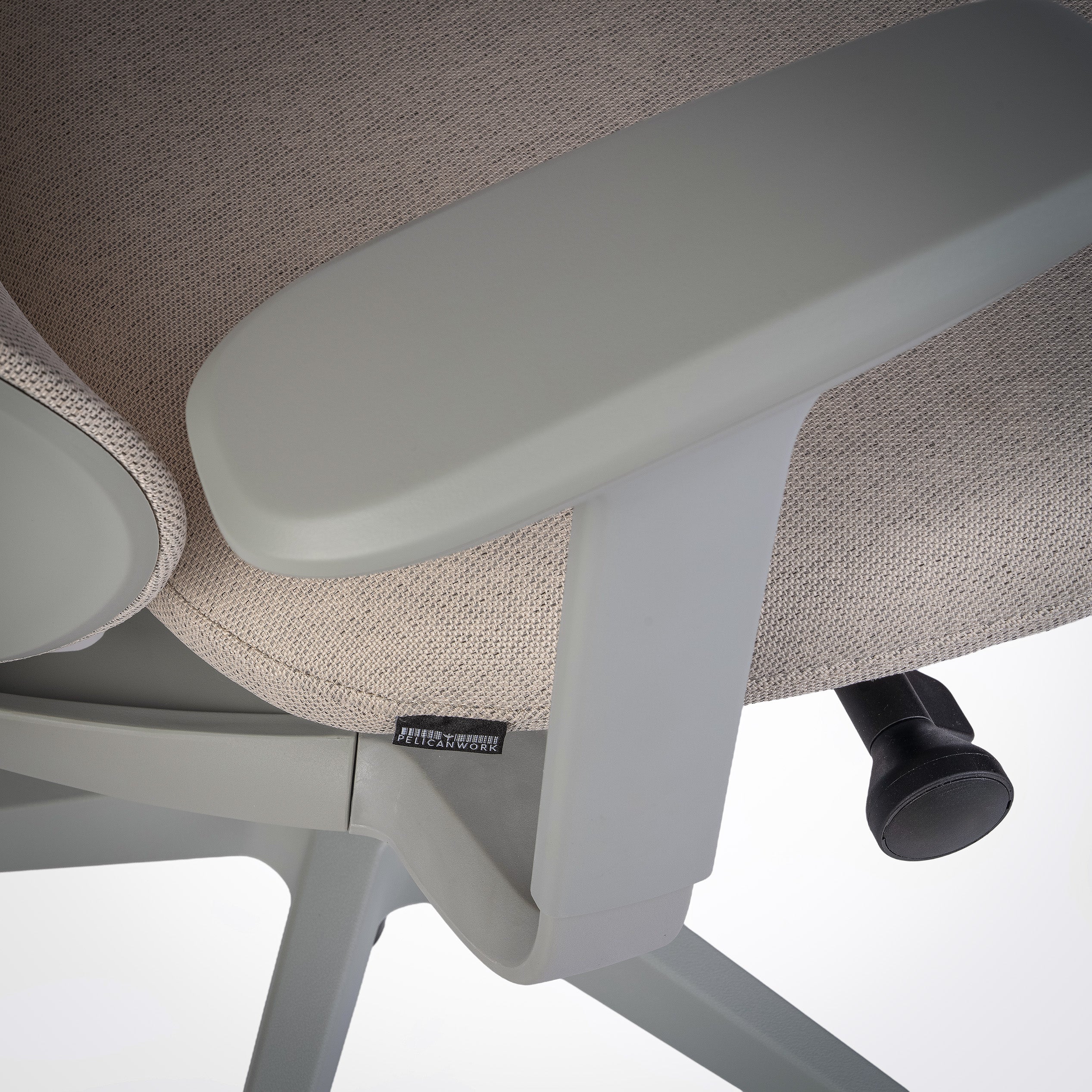 Model 15 Ergonomic Office Chair | Tan