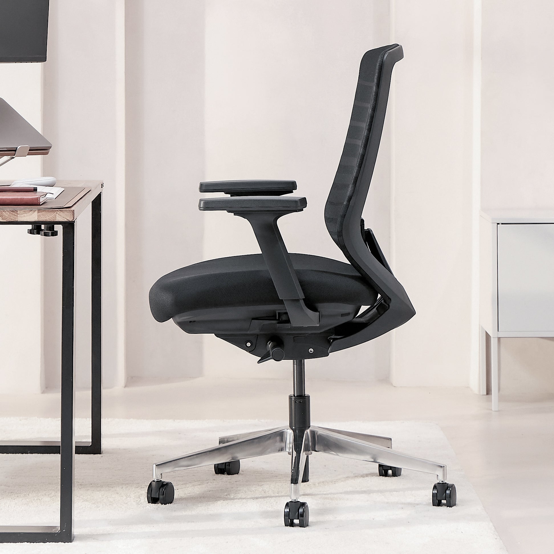 Model 11 Ergonomic Office Chair | Black | Metal Base