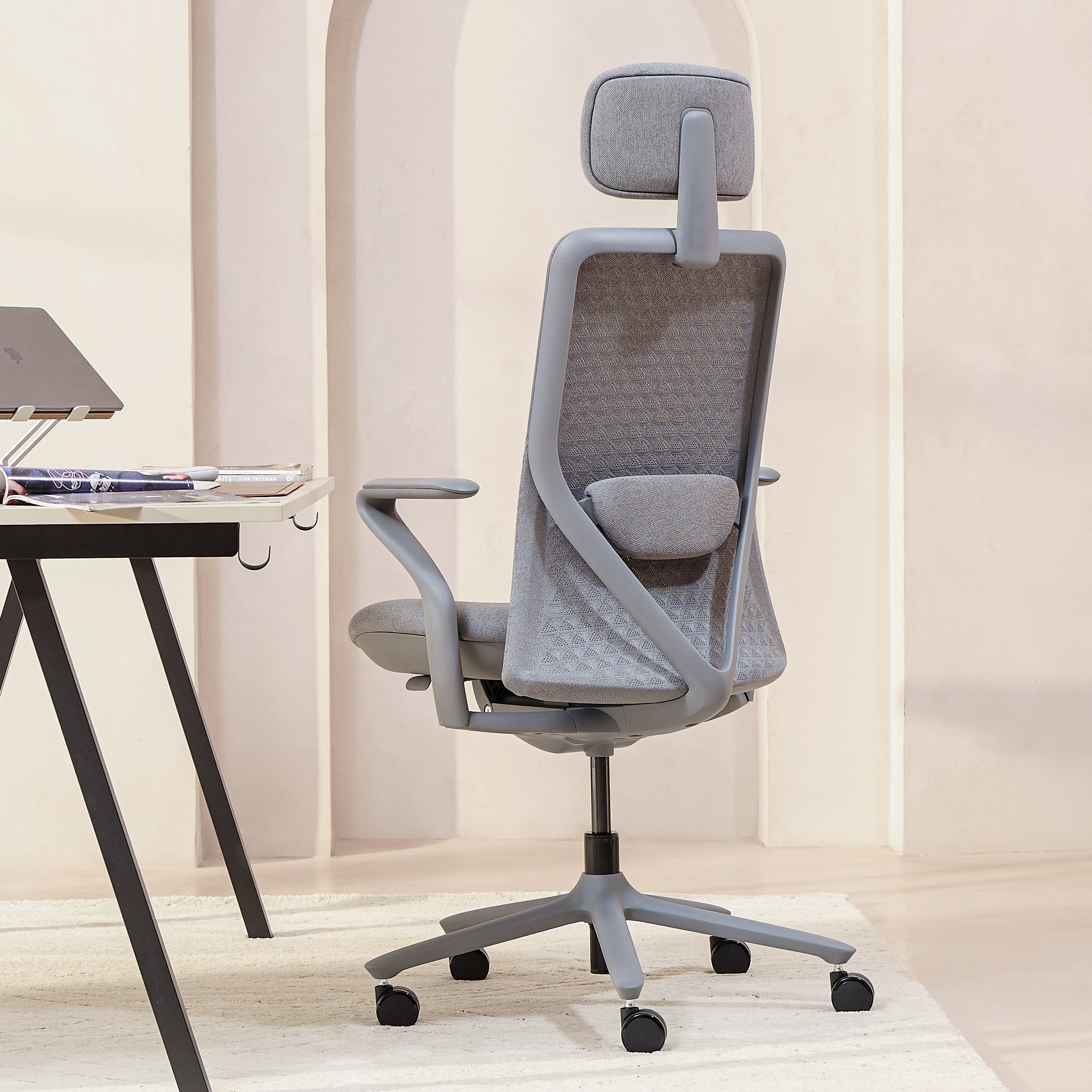 Model 92 Ergonomic Office Chair | Grey