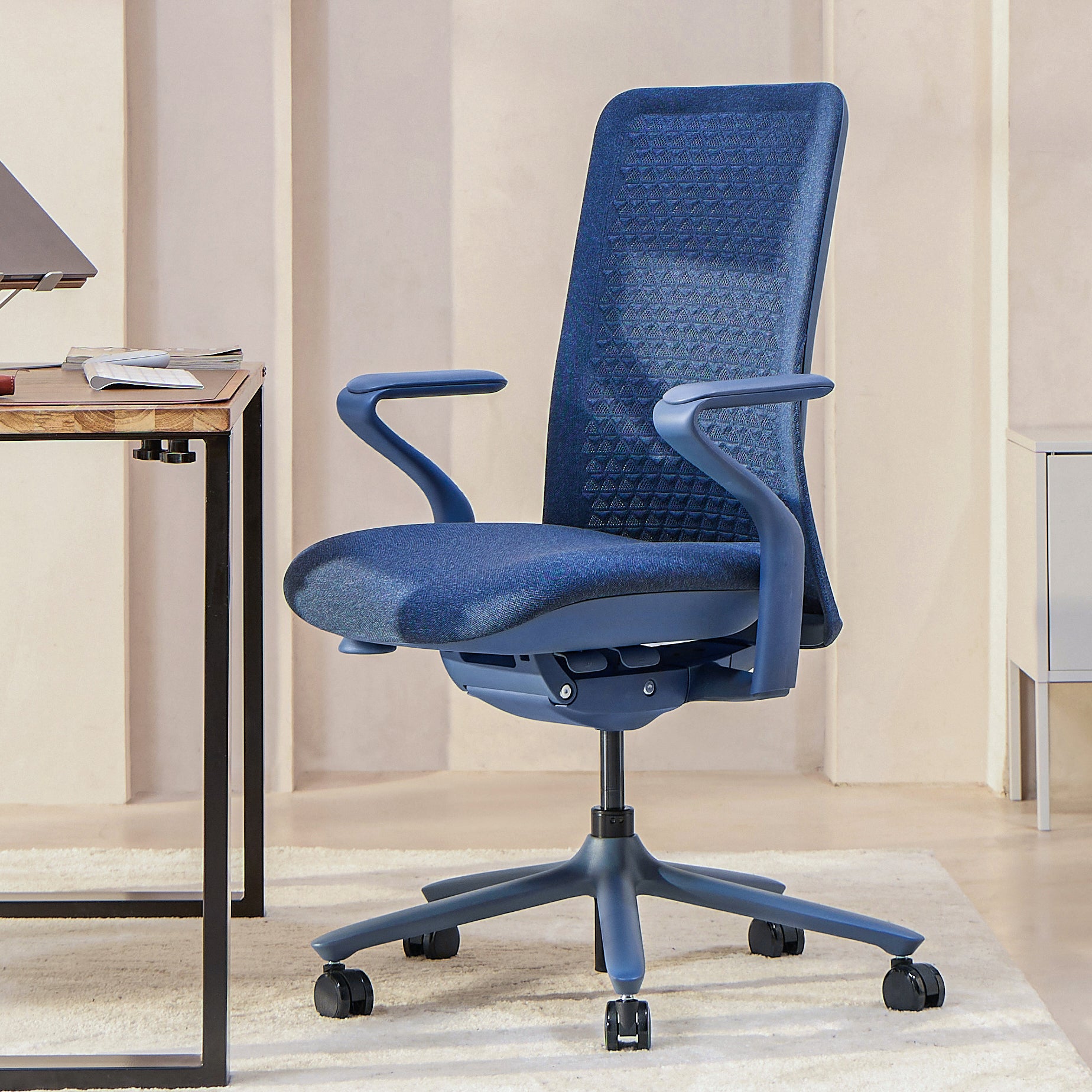 Model 92 Ergonomic Office Chair | Ocean