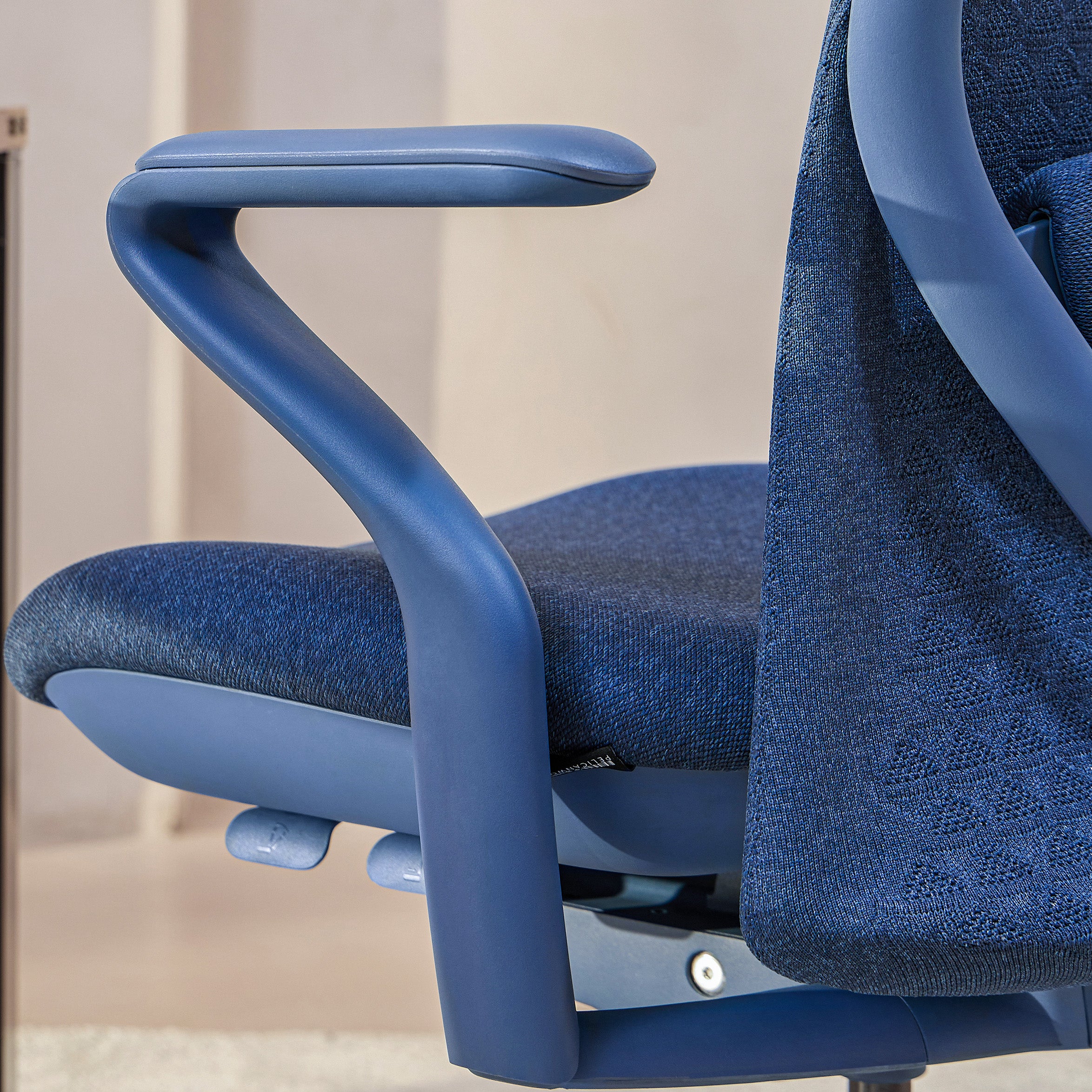 Model 92 Ergonomic Office Chair | Ocean