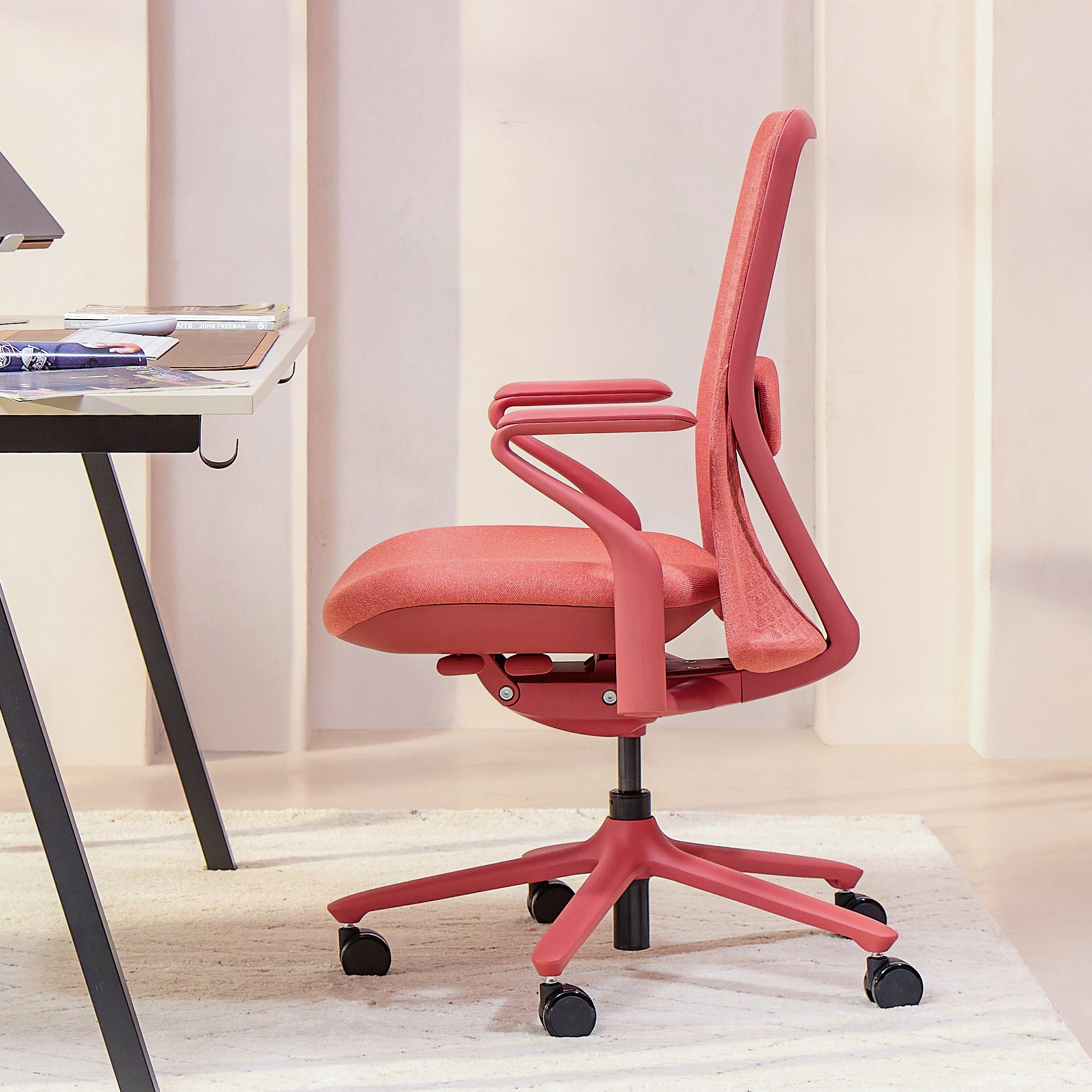Model 92 Ergonomic Office Chair | Pastel