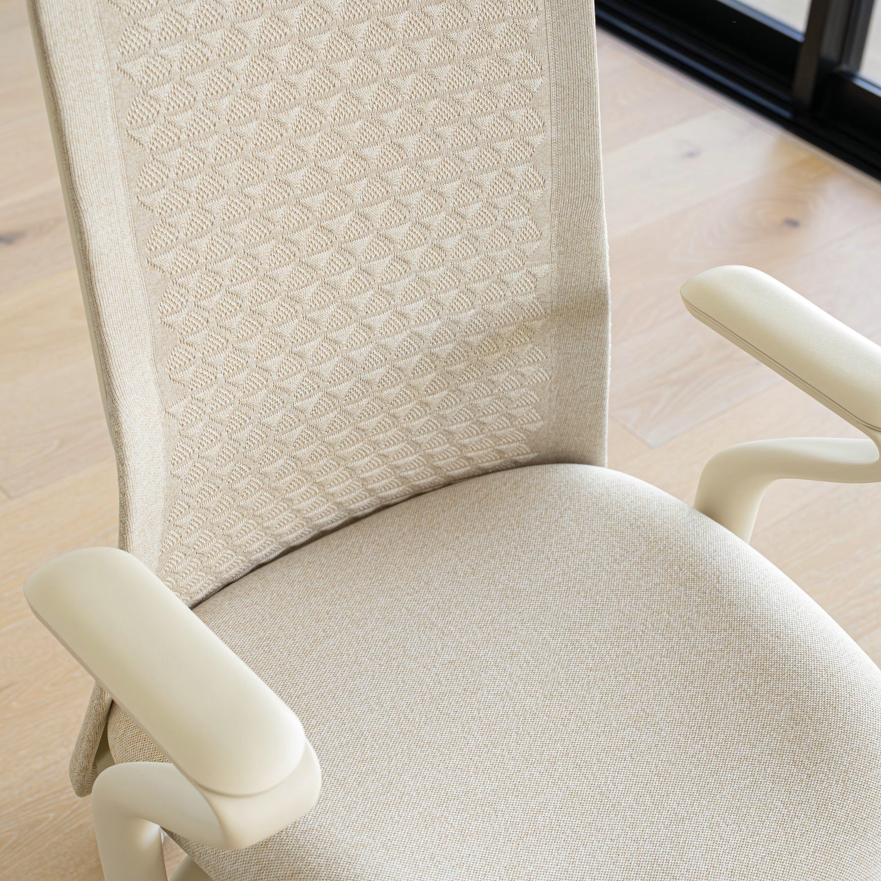 Pro Ergonomic Mesh Chair beige ergonomic office chair with mesh backrest and armrests