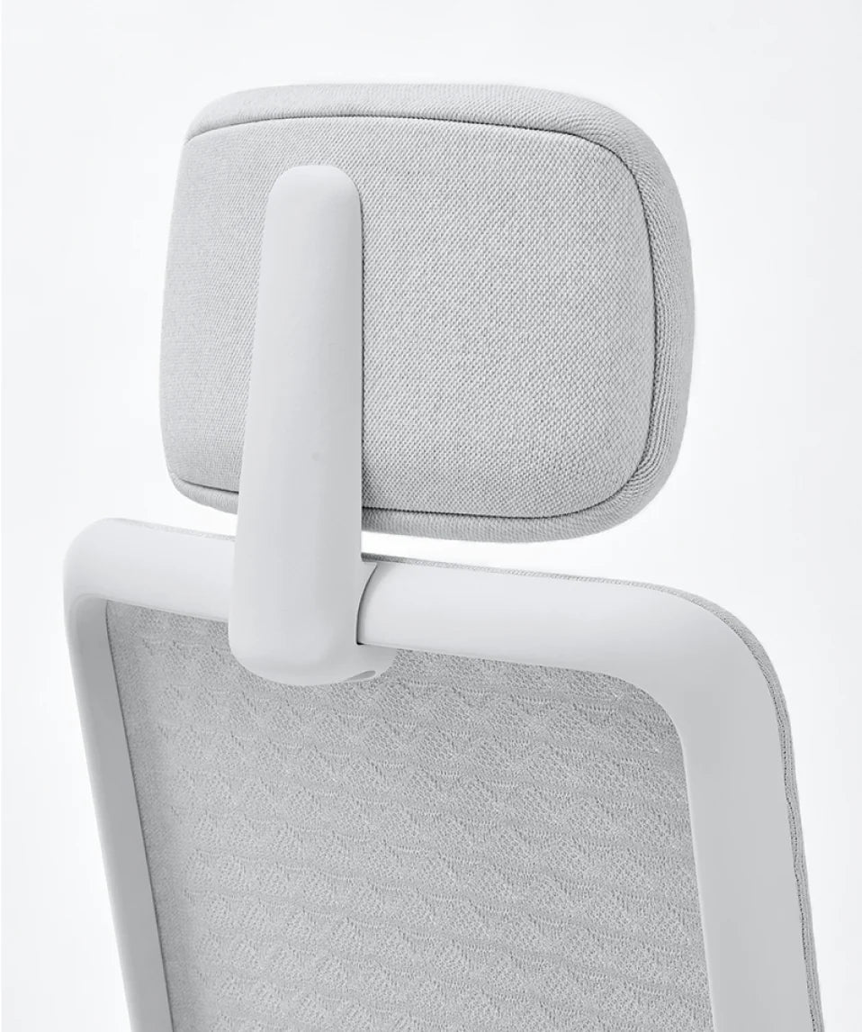 <strong>Optional Headrest</strong>